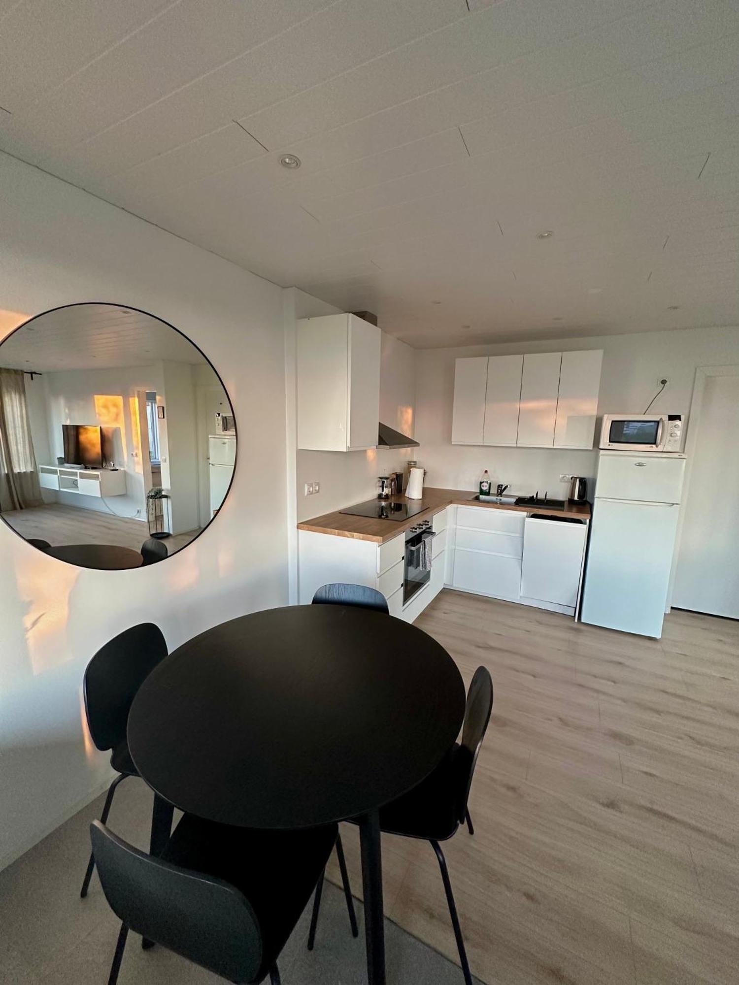 Charming 1-Bedroom Condo With Stunning View Reykjavík Eksteriør billede